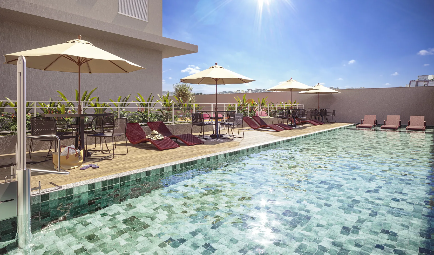 Piscina com prainha e deck do Sun Raja